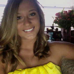 Meet your Posher, Genevieve